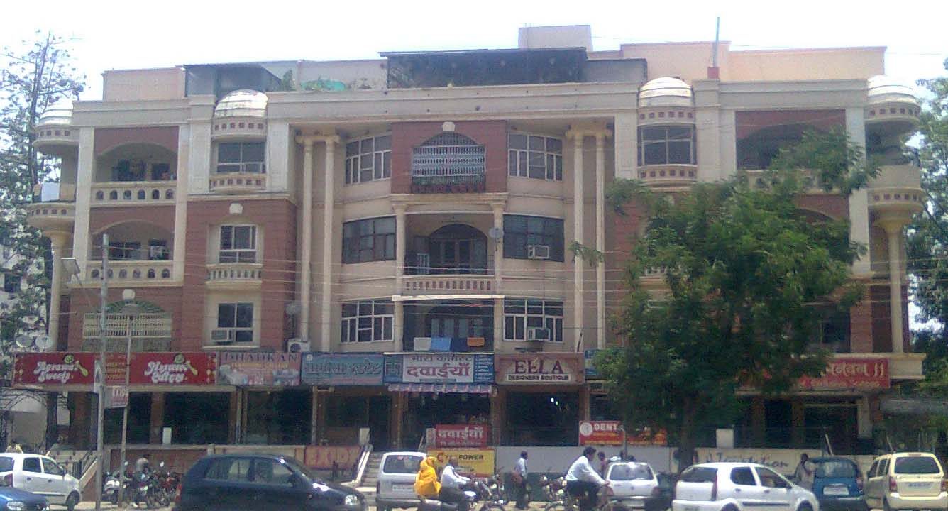 Classic Crown โ Old Palasia, Indore